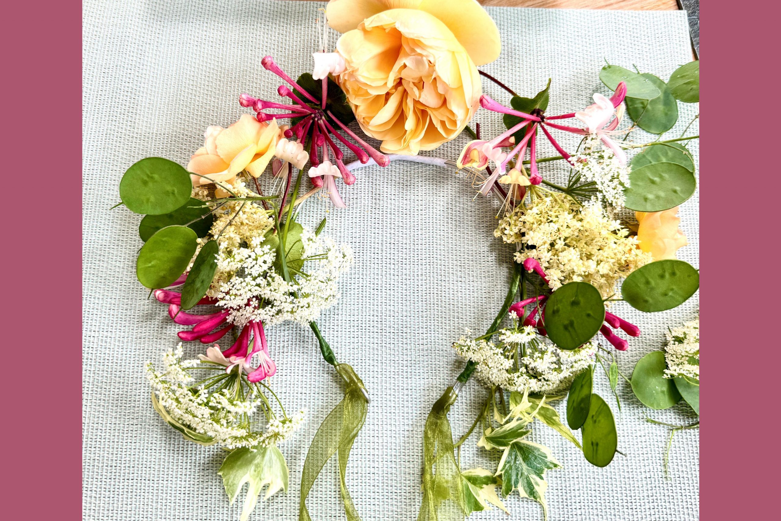 Preparing a layout for a fresh flower crown 